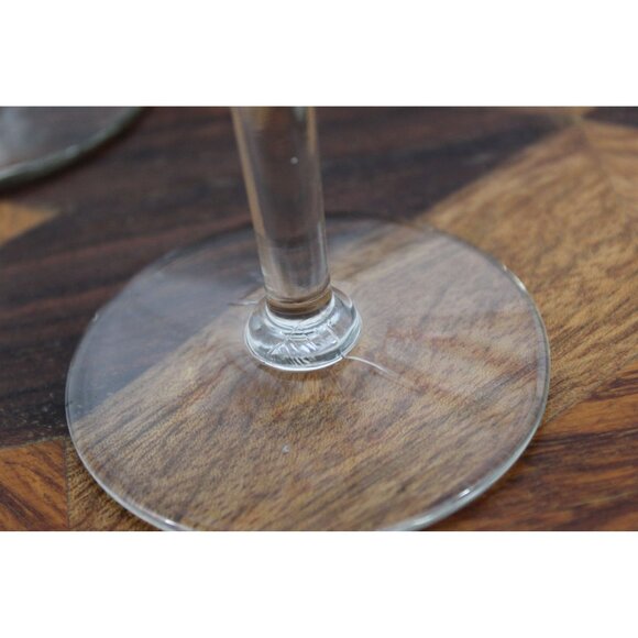 Vintage Holiday Wine Glasses Set Of 4 With Red & Green Stripe Design 7 Oz Clear - Picture 4 of 5